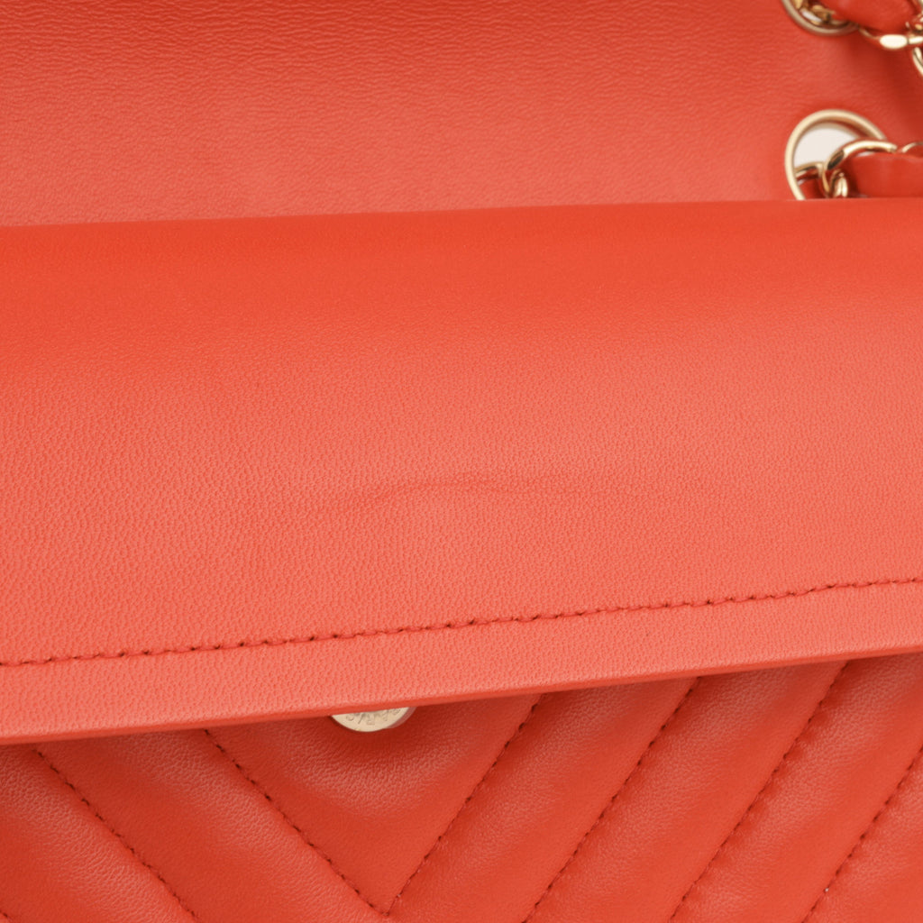 Chanel Chanel Medium Classic Flap in Coral Chevron Lambskin - Castel Clothing