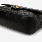 Chanel Chanel Single Flap Jumbo in Black Lambskin - Castel Clothing