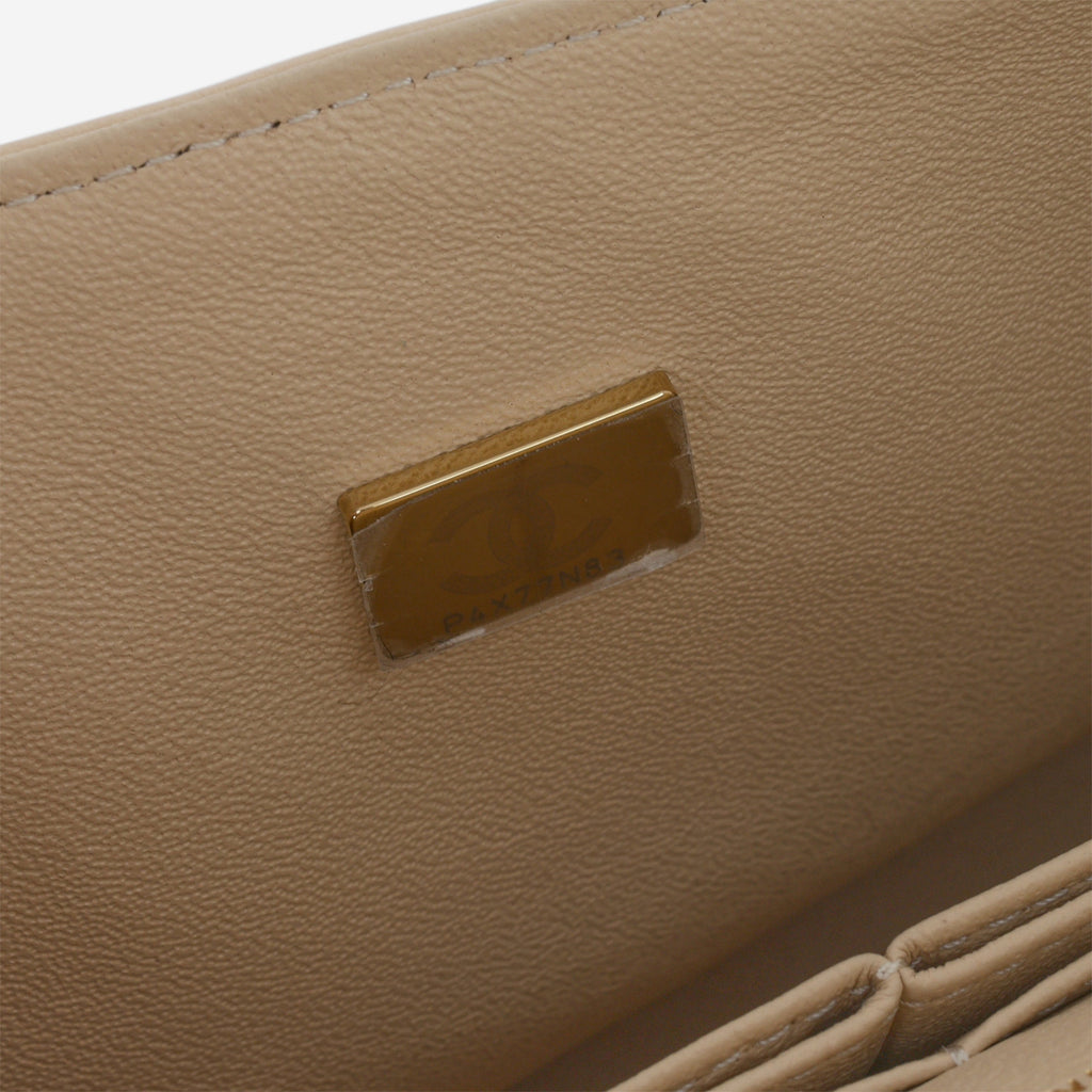 Chanel Chanel Medium Classic Flap in Beige Lambskin - Castel Clothing