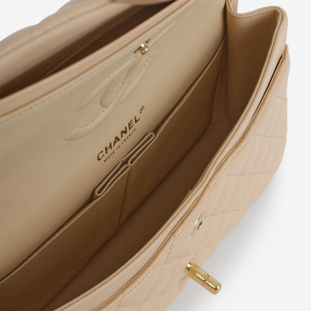 Chanel Chanel Medium Classic Flap in Beige Lambskin - Castel Clothing
