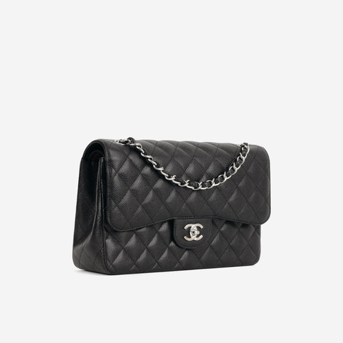 Chanel Chanel Jumbo Classic Flap in Black Caviar - Castel Clothing