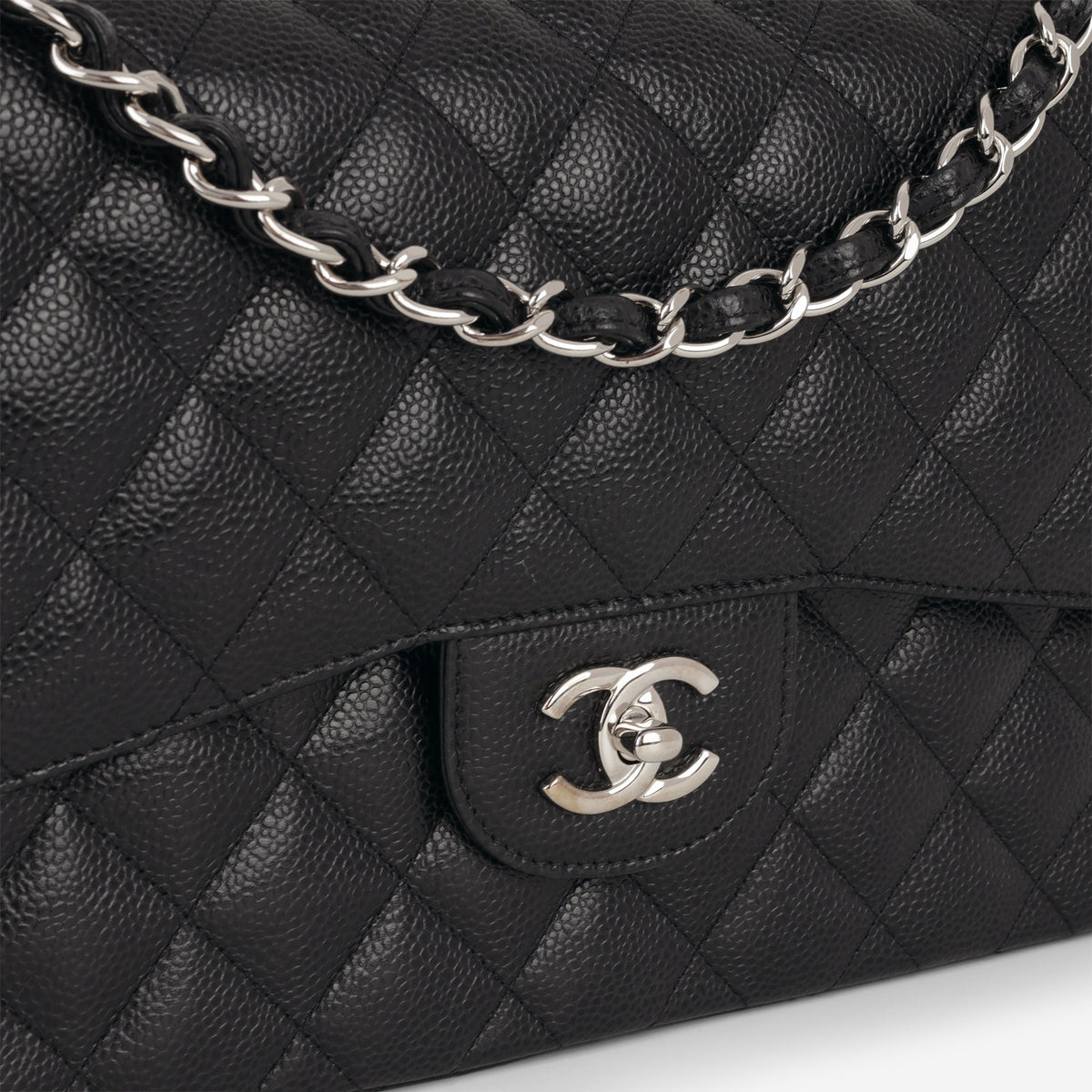 Chanel Chanel Jumbo Classic Flap in Black Caviar - Castel Clothing
