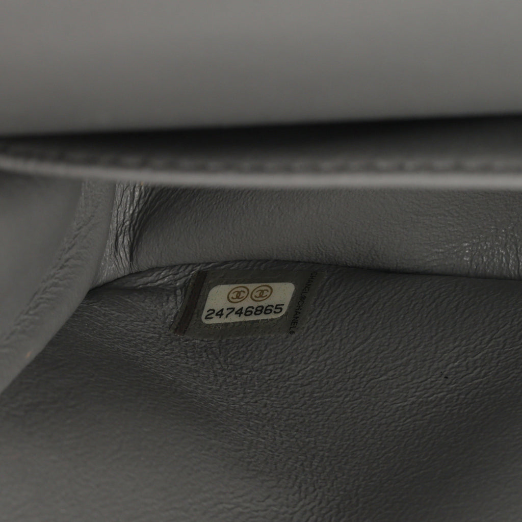 Chanel Chanel Medium Classic Flap in Grey Caviar - Castel Clothing