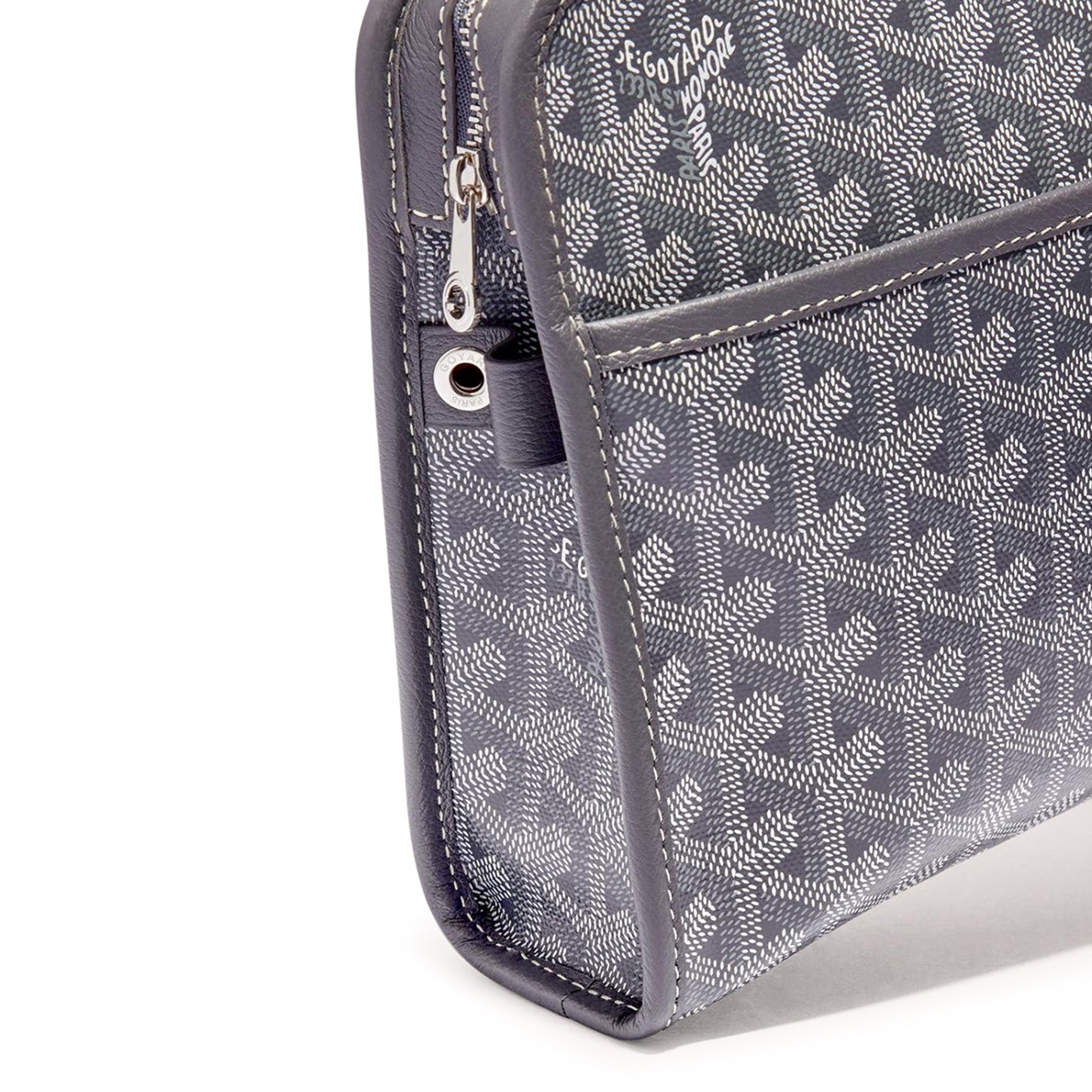 Image of Goyard Jouvence MM Grey Washbag