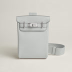 Hermès Hac à Dos PM Backpack Gris Platine Swift in Gris Platine - Castel Clothing