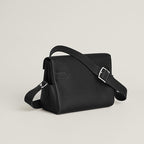 Hermès Kelly Messenger Bag Noir Togo in Noir - Castel Clothing