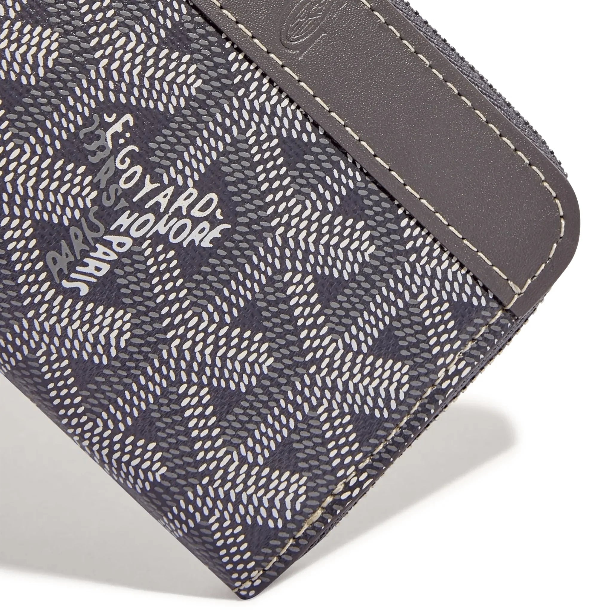 Detail view of Goyard Matignon Grey Mini Wallet MATIGNMINTY51CL51P